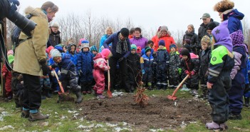 I sne står klimalund i skjul…