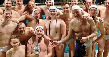 Guld til de seje drenge hos Arden undervands-rugbyhold